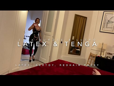 ❤️ Usisi otholwa enekhanda elibomvu egqoke imvunulo ye-latex ebhejwa usingamzali Izocansi fb kithi  ️❤